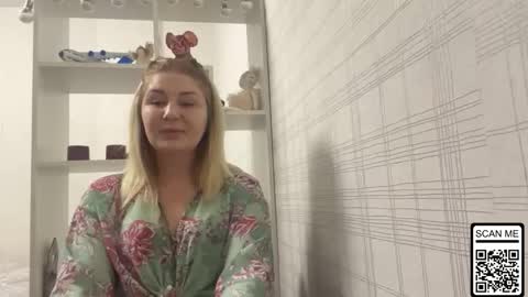 blondie_xoxoxo online show from January 14, 2:58 pm