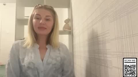 blondie_xoxoxo online show from November 17, 7:49 pm