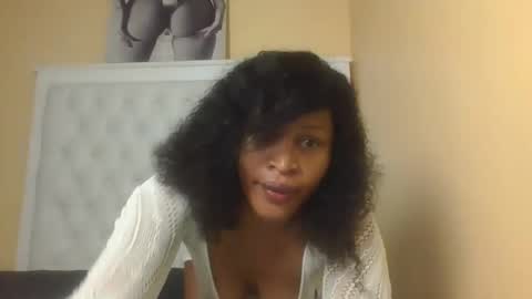 Blondykiki online show from October 10, 3:40 pm
