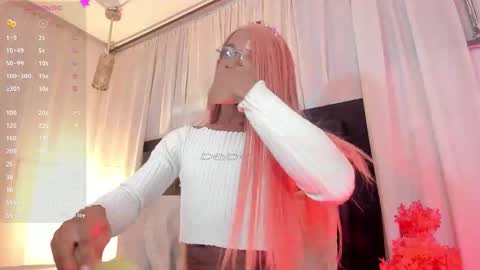 bloom_bbc online show from November 17, 1:03 pm