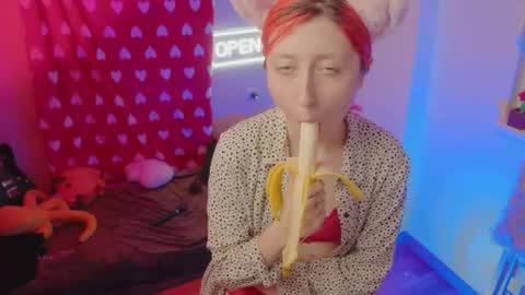 Bloom online show from February 18, 4:18 pm