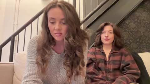 Emma Bloom online show from December 14, 11:00 pm