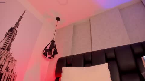 blue_anngel online show from March 23, 1:43 am