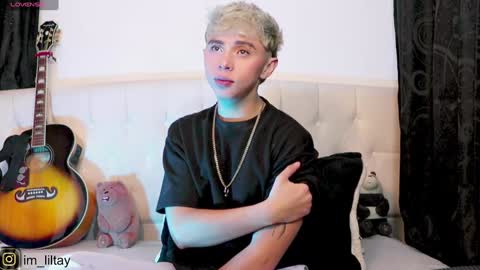 TAY   online show from January 3, 1:57 pm