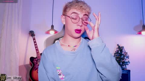 TAY   online show from December 6, 9:27 am