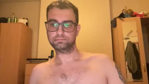 blue_eyes_85 online show from December 28, 7:11 am