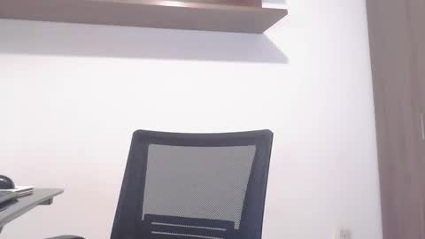 Diego online show from February 21, 7:54 pm