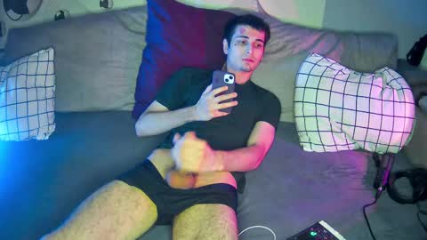 SONNYVAN online show from February 11, 6:56 pm