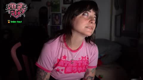 Blue online show from November 11, 1:19 am