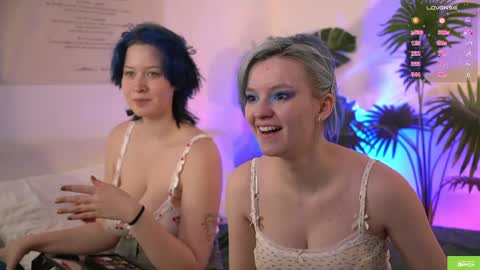 bluebeell online show from May 1, 1:38 pm