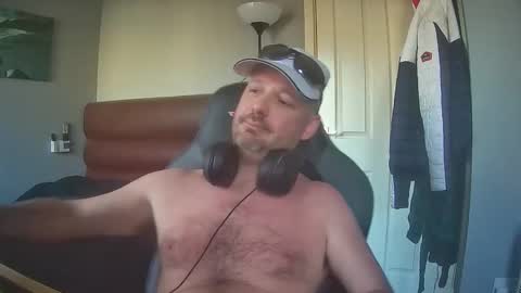 bluebirdflame1 online show from April 23, 3:24 pm