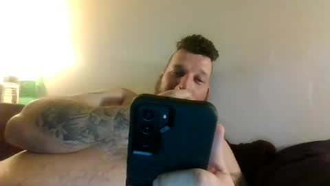 Snapshot of bluedemoneyes1986 chatting on February 23, 4:39 am bluedemoneyes1986 online show from February 23, 4:39 am