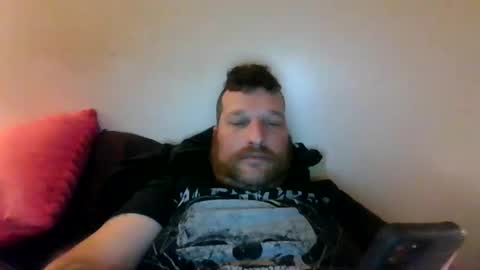 Snapshot of bluedemoneyes1986 chatting on March 5, 1:42 am bluedemoneyes1986 online show from March 5, 1:42 am