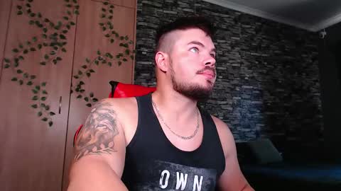 blueeyeboy0 online show from December 3, 9:32 am