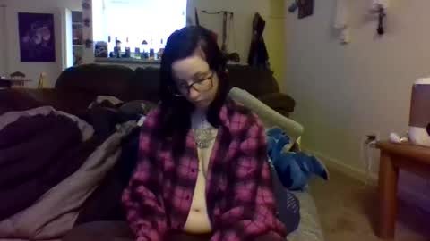 Blueeyedbeauty online show from November 7, 12:25 am