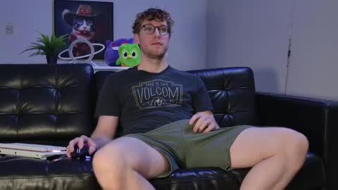 blueeyedtallguy online show from October 28, 1:06 am