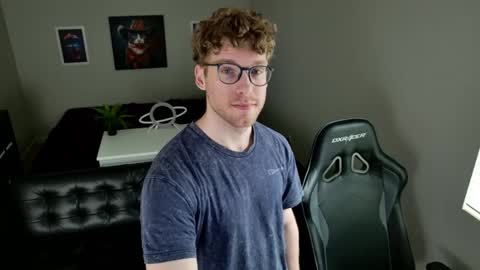 blueeyedtallguy online show from March 20, 9:09 pm