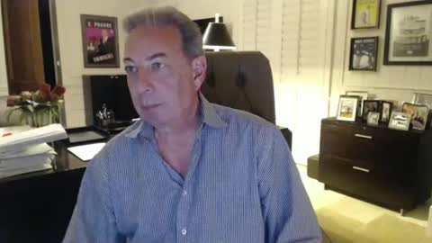 blueisles online show from December 31, 12:11 am