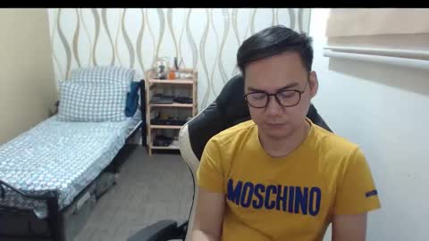 Andy Tan online show from March 5, 2:53 am