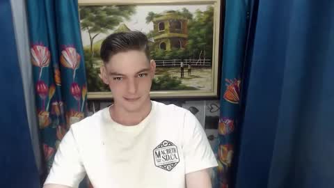 blueeyedboyisasia online show from June 10, 4:23 am