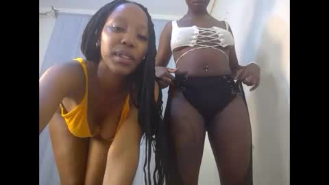 Belle online show from October 25, 11:38 pm