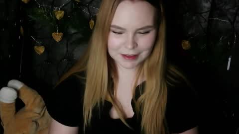 blushing_star online show from March 13, 4:43 pm