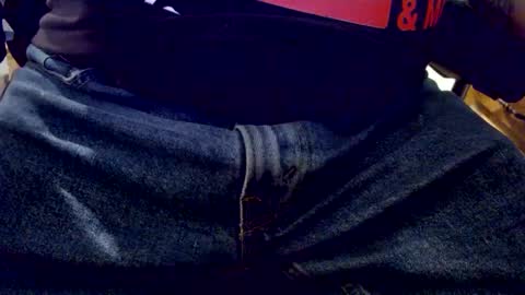 Snapshot of bobbie420_ chatting on December 5, 3:20 am bobbie420_ online show from December 5, 3:20 am