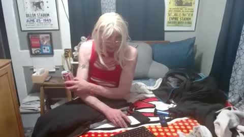 Bobbi online show from November 1, 10:25 am