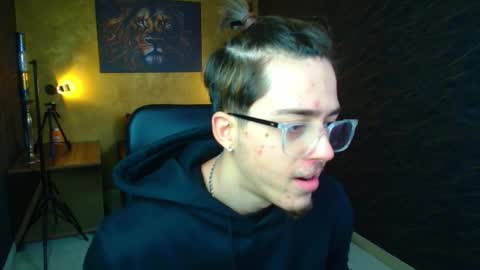 BodhiHayes online show from April 21, 6:53 am