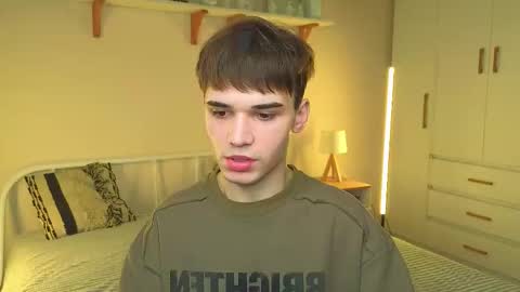 ALEXPVT IS OPEN online show from February 7, 3:09 am