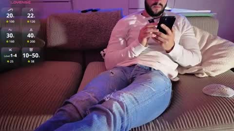 boiteasex online show from April 23, 5:37 am