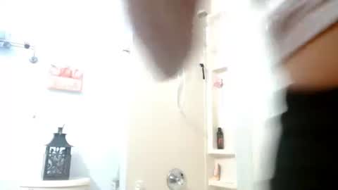 BombshellBaeby online show from November 2, 1:16 am