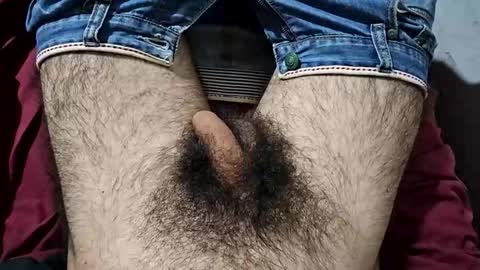 Im Bom - Tip if You Liked my Hairy Body - Private Show is Open - Read more about me in the bio below online show from April 22, 6:53 am