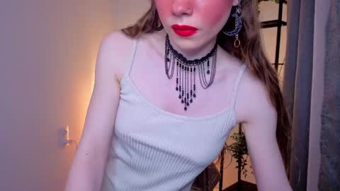 Karen online show from April 21, 4:14 pm