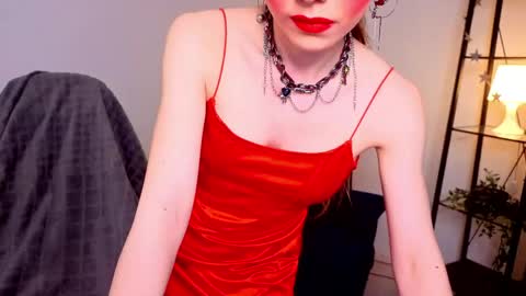 Karen online show from April 8, 4:54 pm