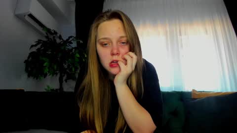 Bonnie online show from February 23, 7:33 am