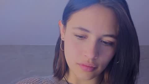 Bonnie  online show from May 19, 1:40 pm