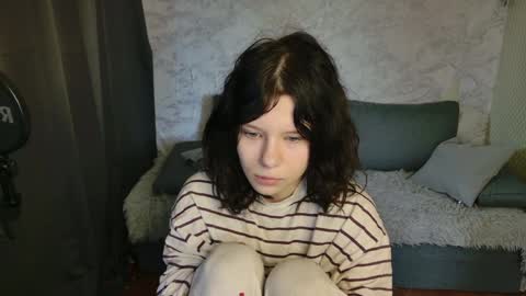 Jessy  Mark online show from April 8, 5:10 am