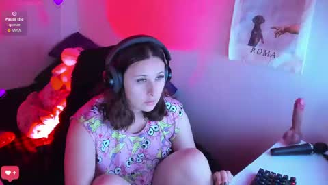 Bonnie Help me reach 500 likes online show from June 27, 6:36 pm