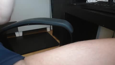 Bonobooy online show from December 18, 9:14 am