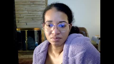 Queen Bon Vivantt online show from October 13, 1:13 pm