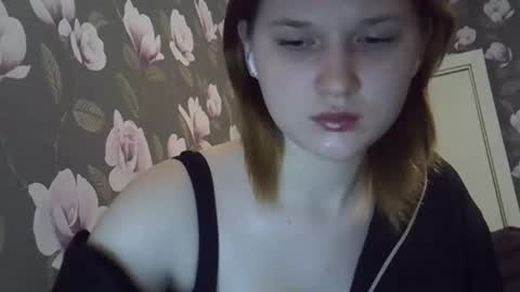 bony_may4 online show from February 2, 8:30 pm