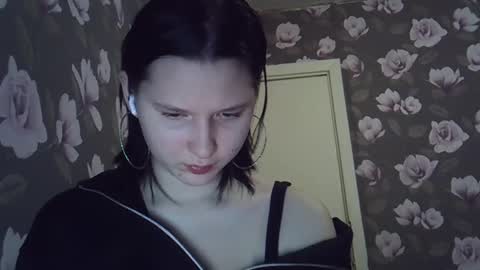 bony_may4 online show from January 10, 6:38 pm