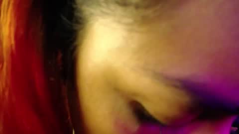 KIM     online show from February 11, 2:37 am