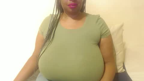 boobyqueen online show from November 18, 9:29 pm