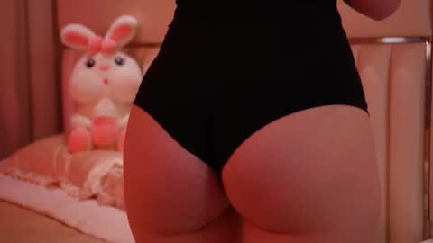 boootyfrytti online show from December 2, 10:08 pm