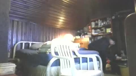 Booshwa online show from December 4, 8:14 am