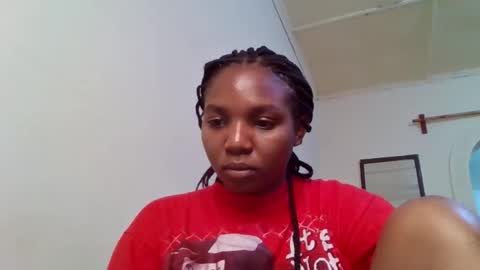 Snapshot of bootie_caramel chatting on October 13, 4:20 pm bootie_caramel online show from October 13, 4:20 pm