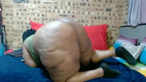 bootytwerkxxx online show from April 10, 1:05 pm