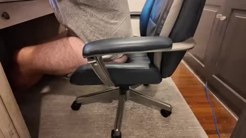 Snapshot of boredhorndog chatting on October 5, 12:24 pm Boredhorndog online show from October 5, 12:24 pm